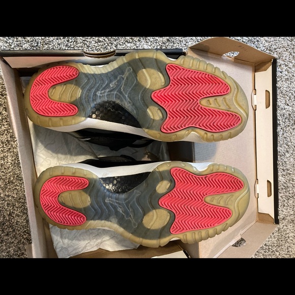 Air Jordan 11 low retro - Picture 6 of 7